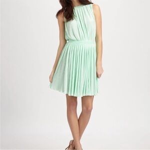 Tibi Pleated‎ Sleeveless Dress in Mint Green Size 2